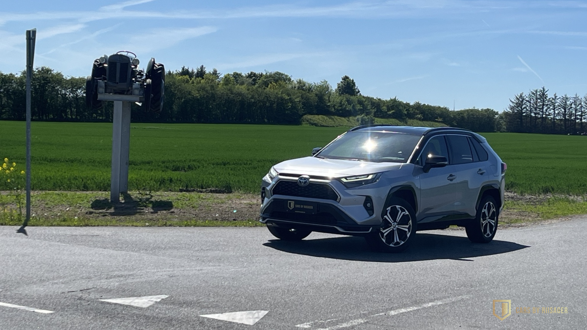 Toyota RAV4 Plug-in Hybrid AWD i nordjysk landskab – stærk SUV til hverdag og lange ture